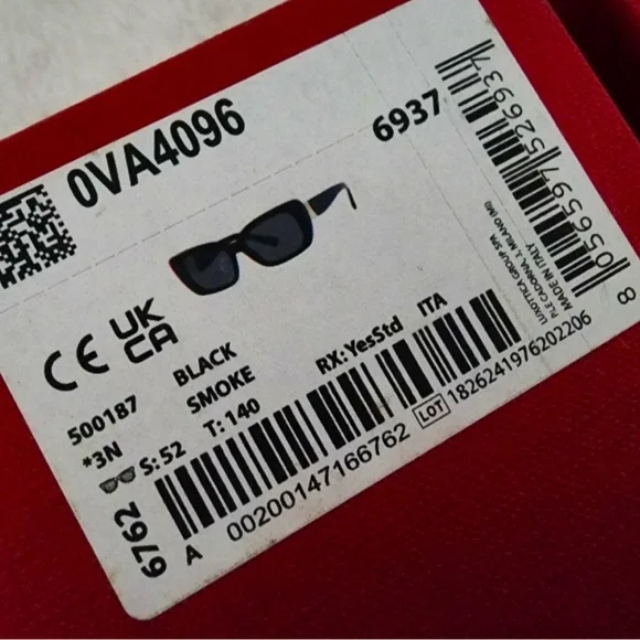 ♥️✨🖤Valentino Rock Studed Smoke Black Sunnies🖤✨♥️ - Picture 12 of 13